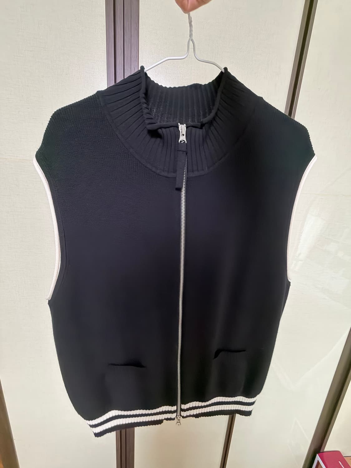 마뗑킴 스펠로고 니트 베스트 L 상품이미지2