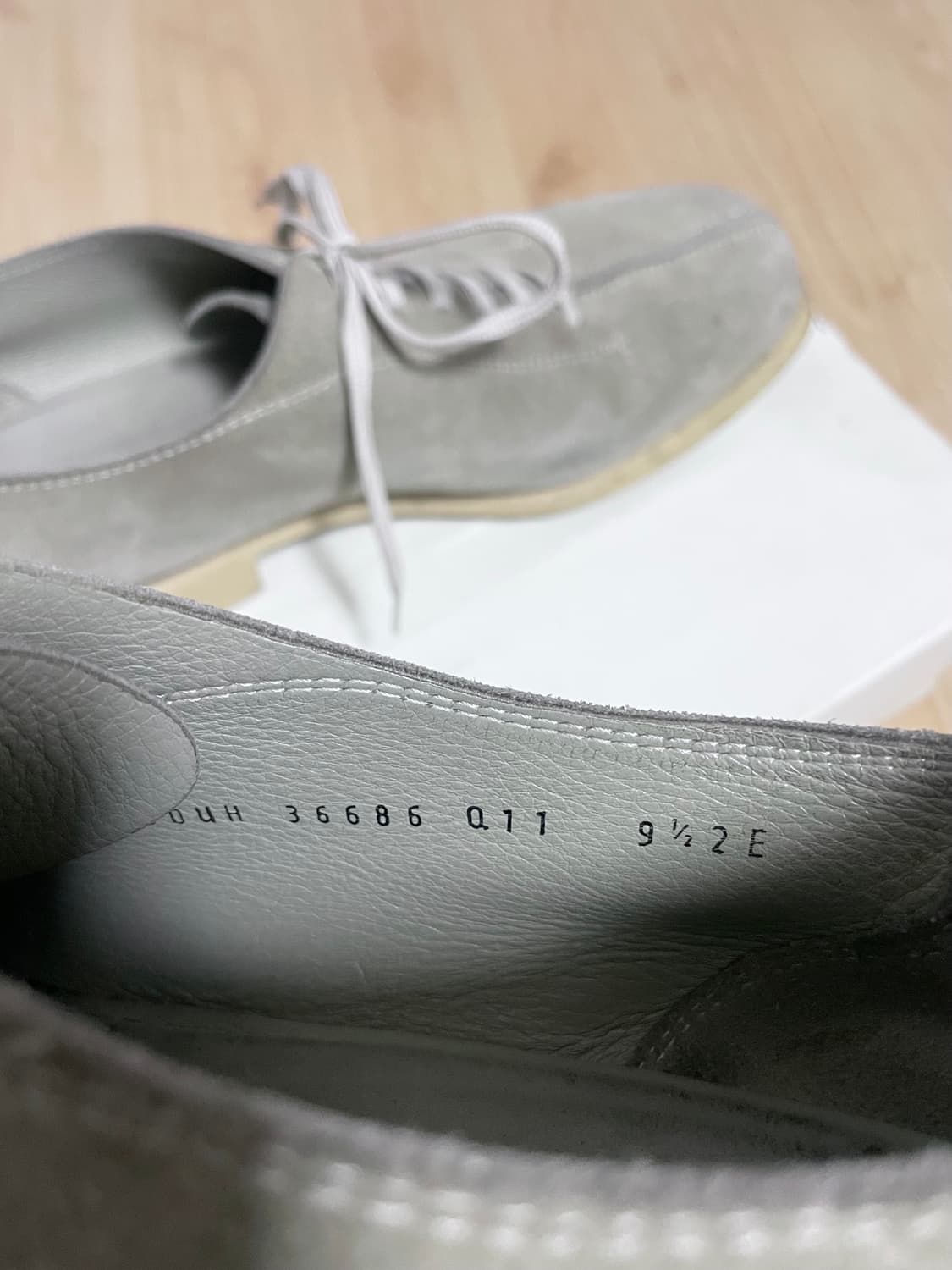 페라가모 스웨이드 레이스업슈즈 로퍼 프라다 상품이미지5