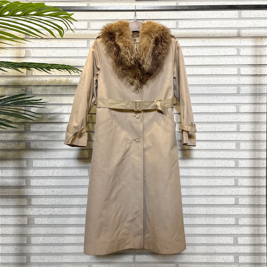 JPN VINTAGE 롱라인 퍼카라 트렌치코트 탈부착 안감 디테일 베이지 상품이미지2