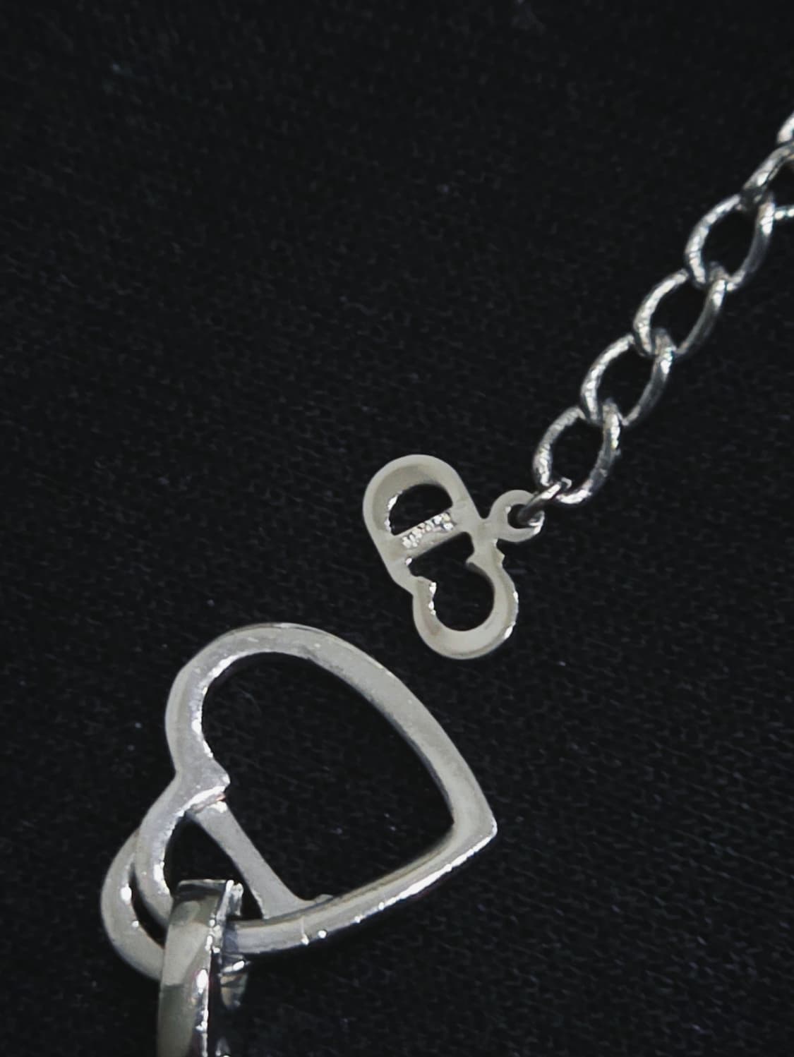 디올 은장 오픈하트 D 목걸이 상품이미지2