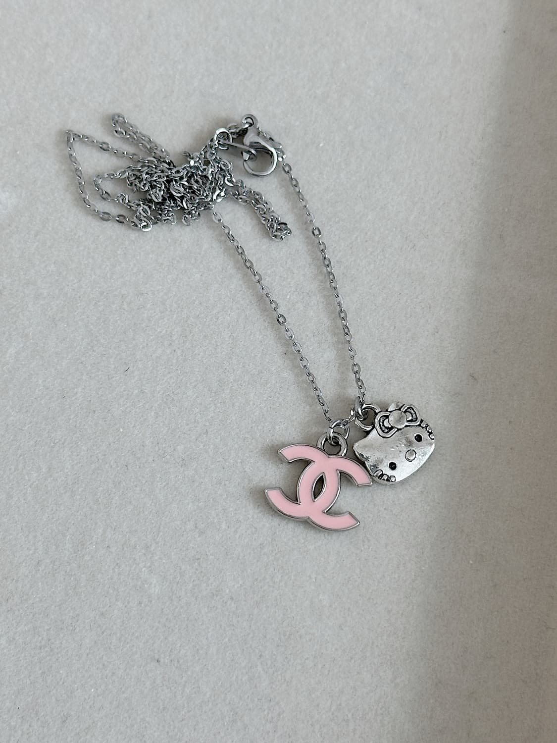 샤넬 핑크 캣츠 팬던트 목걸이 상품이미지1