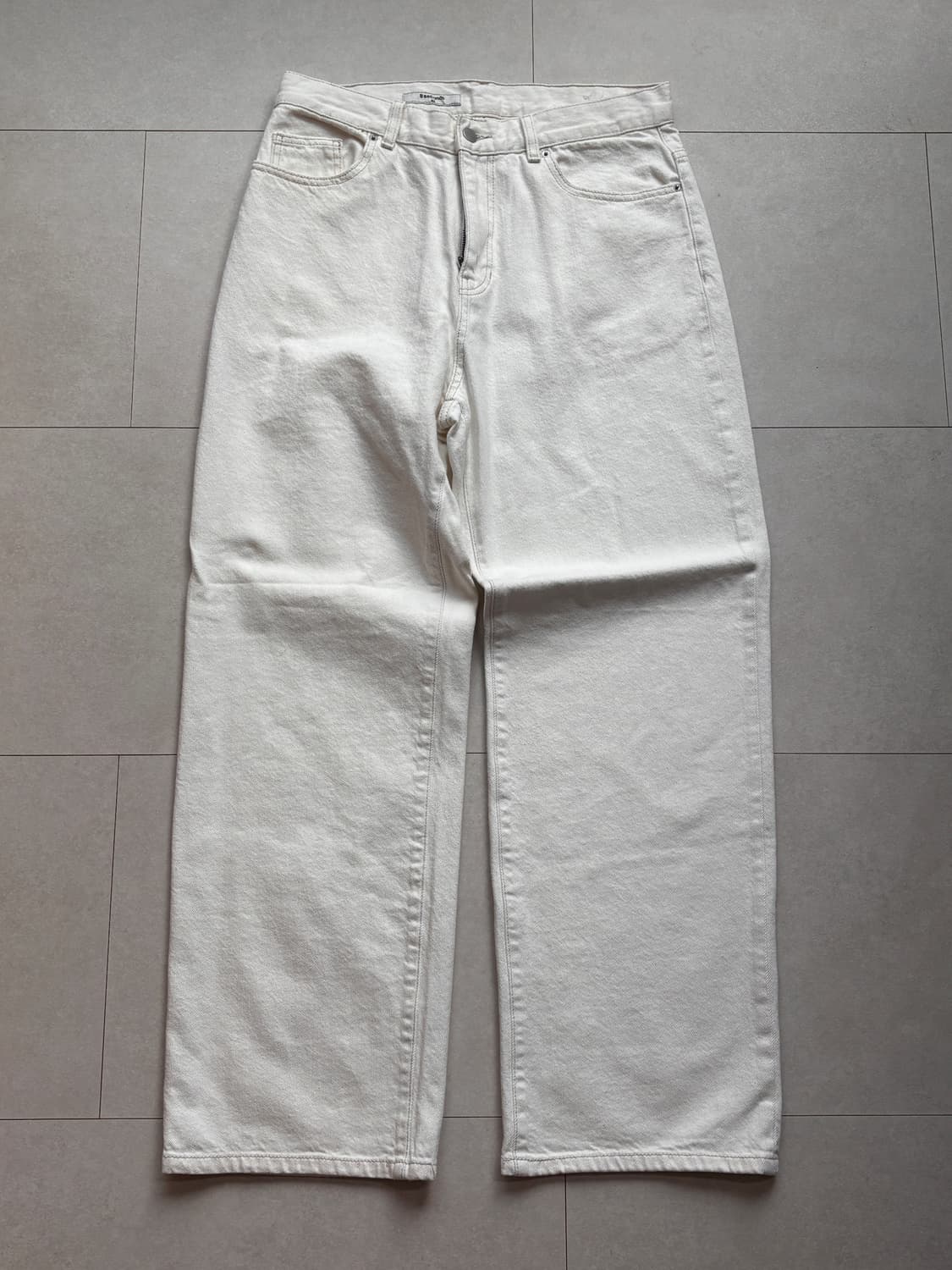 핏 때문에 입는 크림 와이드 진 31-32 상품이미지1