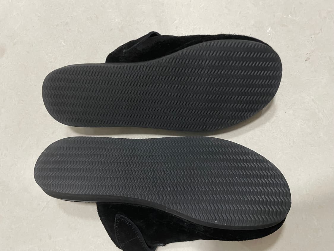 1) 폴리테루 1011 레터링 뮬 블랙 상품이미지4