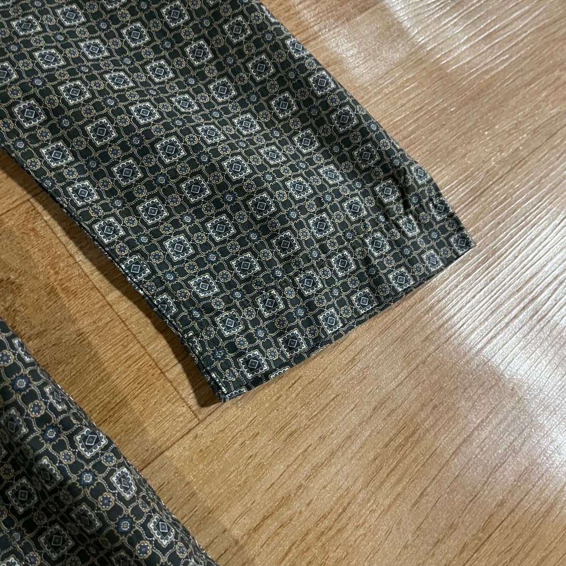 [105] 유니버셜웍스 로드셔츠 상품이미지4