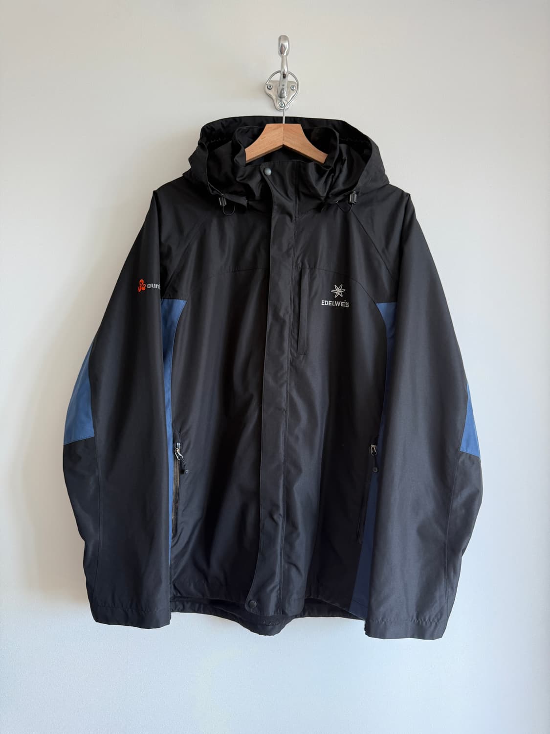 Pre owned 윈드브레이커 바람막이 상품이미지1