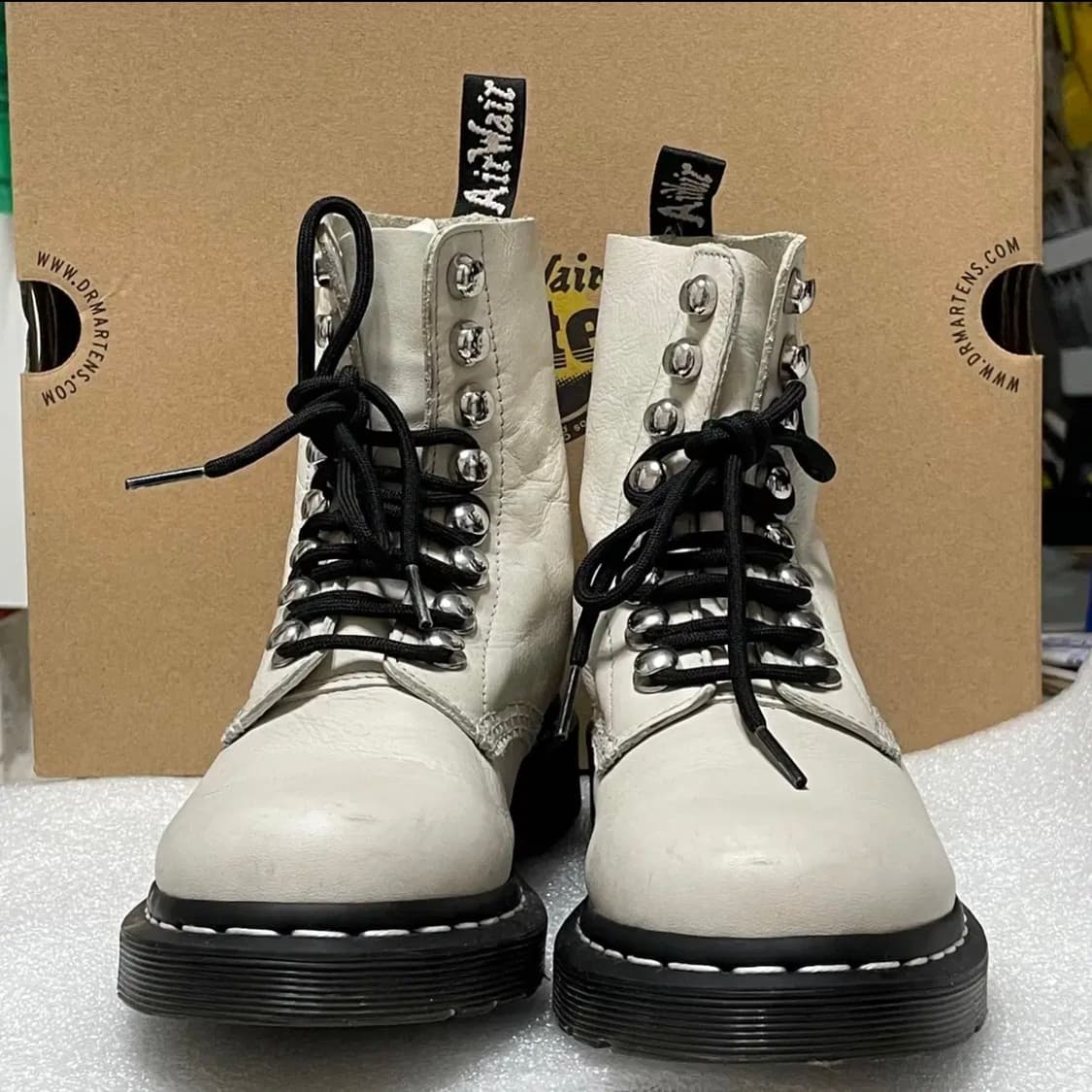 스피드 훅) 닥터마틴 1460 파스칼 화이트 uk4(230) 상품이미지2