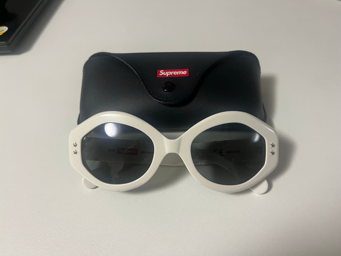 Supreme nomi sunglasses white 상품이미지9