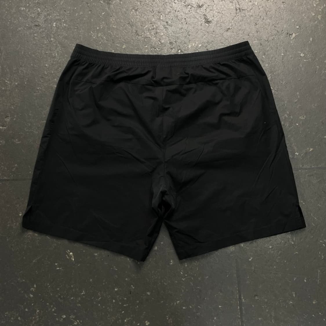 105 데상트 반바지  상품이미지6