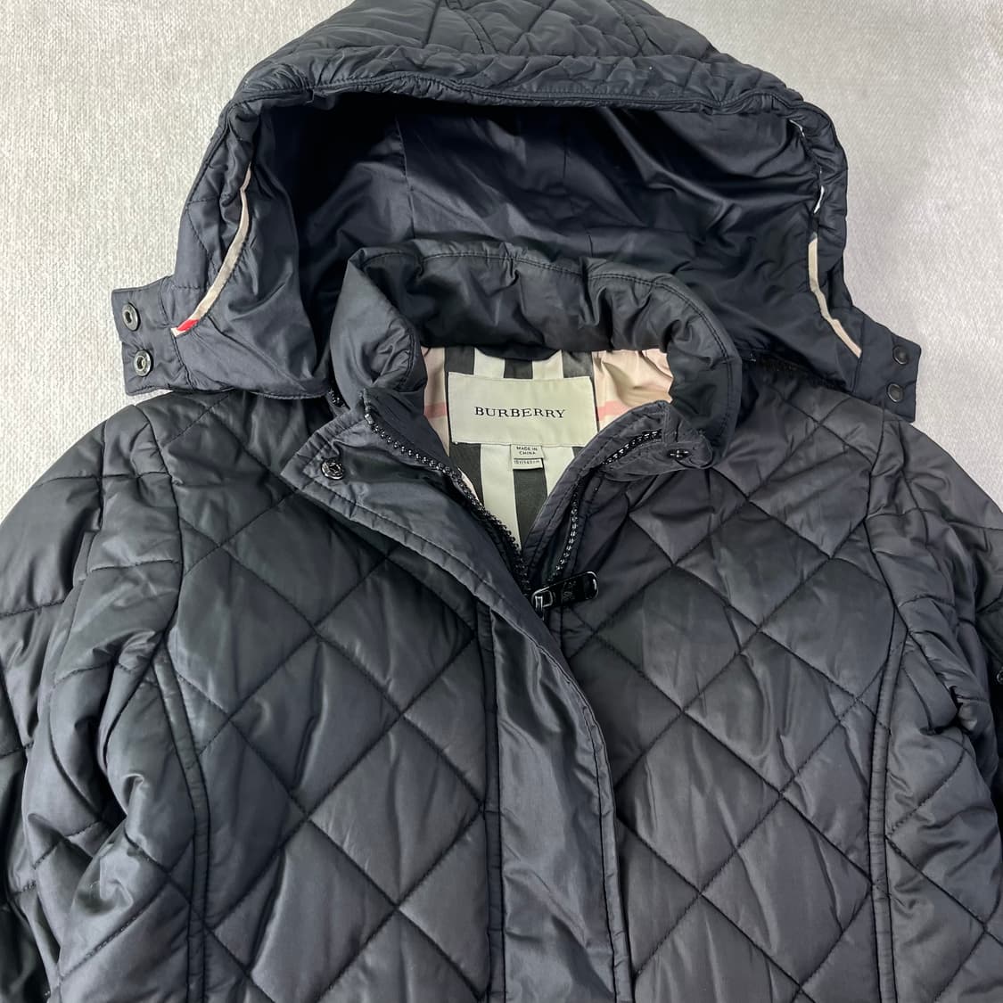 85 버버리 롱누빔 패딩자켓  상품이미지2