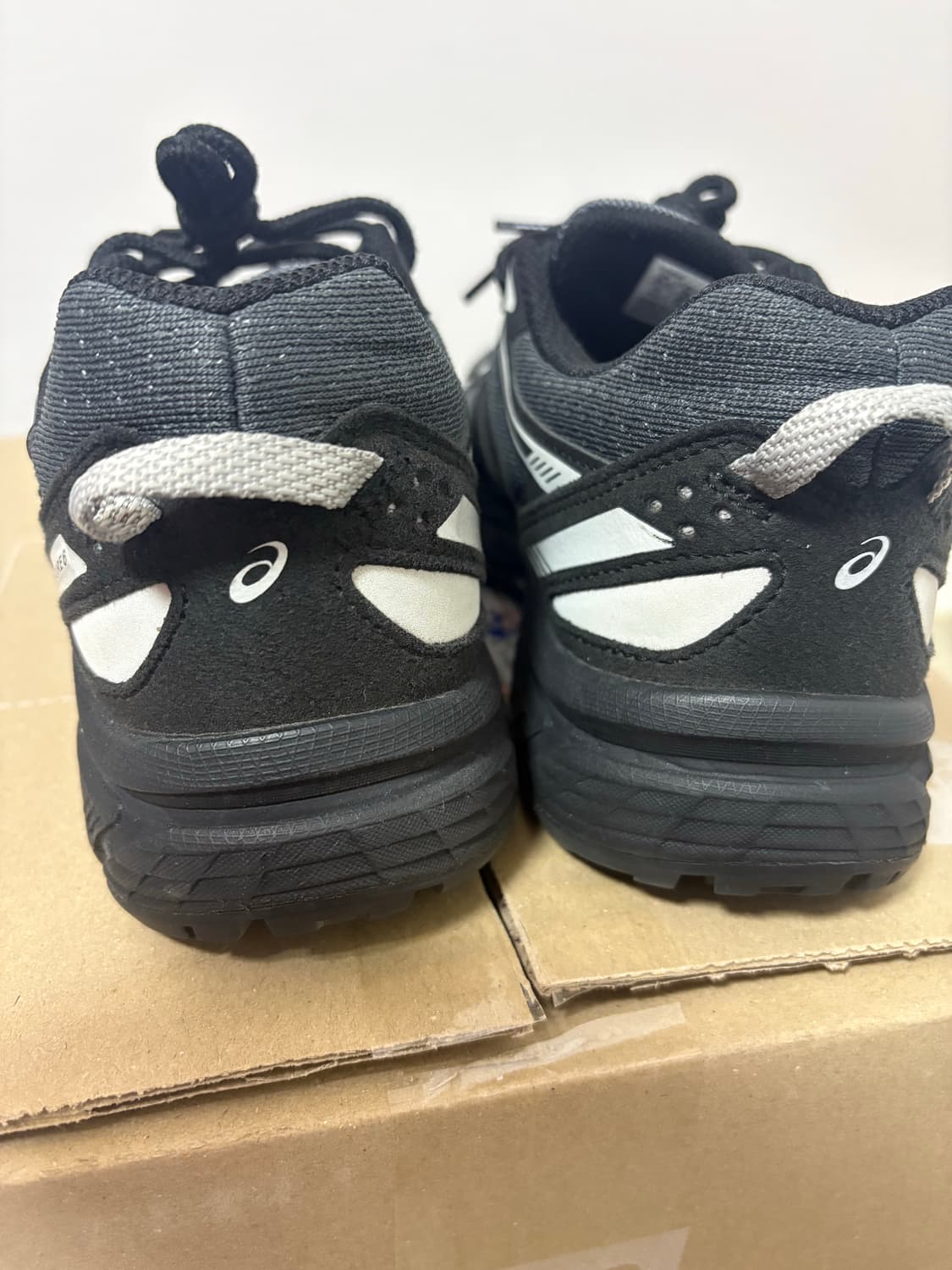 아식스 젤벤쳐6 캐리어 그레이 240 상품이미지3