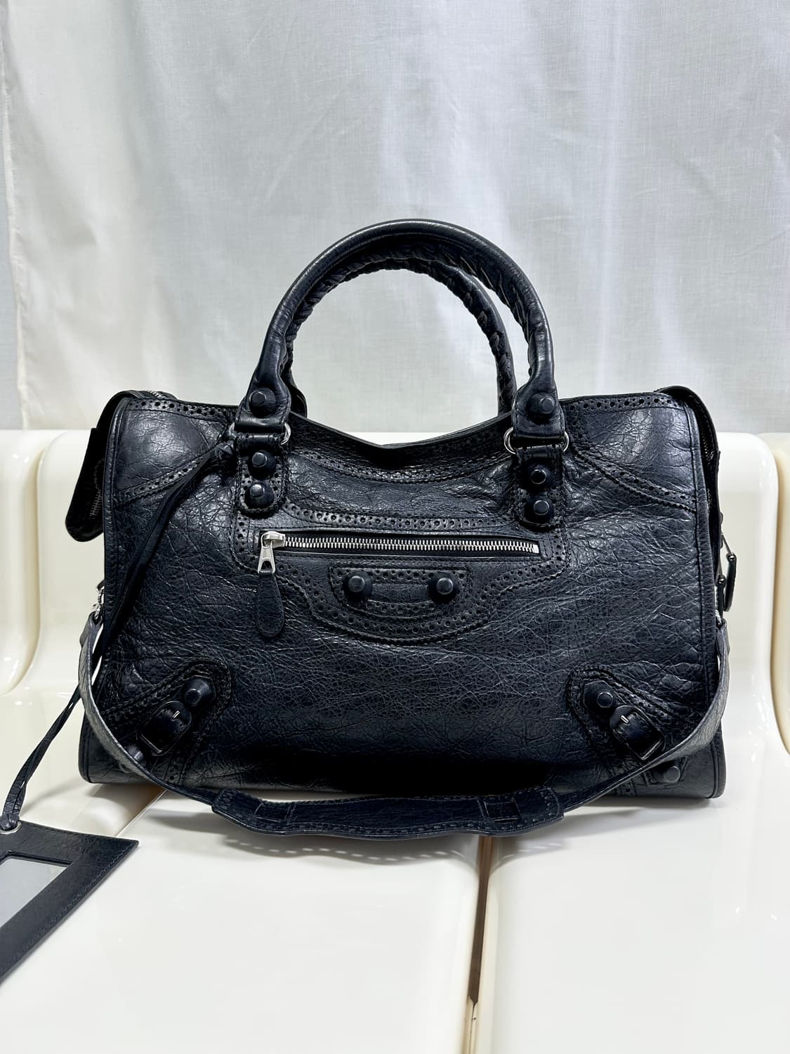 [A 정품] 발렌시아가 시티 모터백 미디움 블랙 상품이미지9