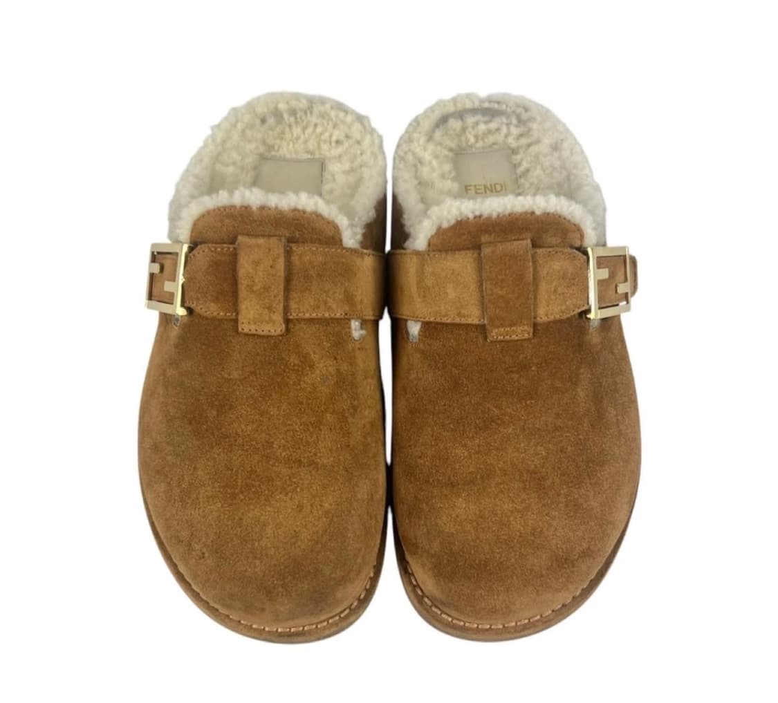 펜디 스웨이드 어그 뮬 38 상품이미지2