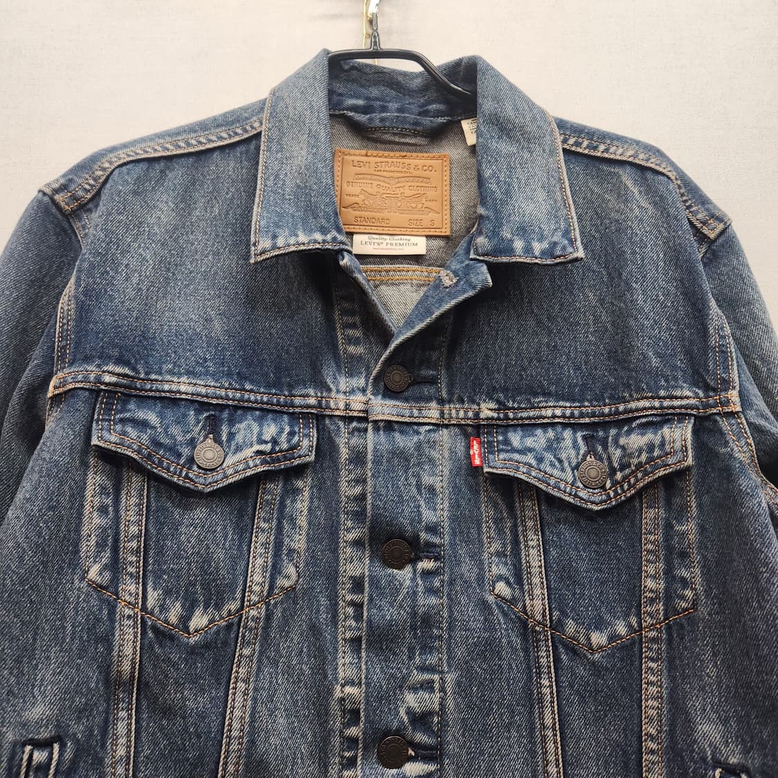 리바이스 프리미엄 트러커 데님자켓 S(M~L) 남여공용 상품이미지2