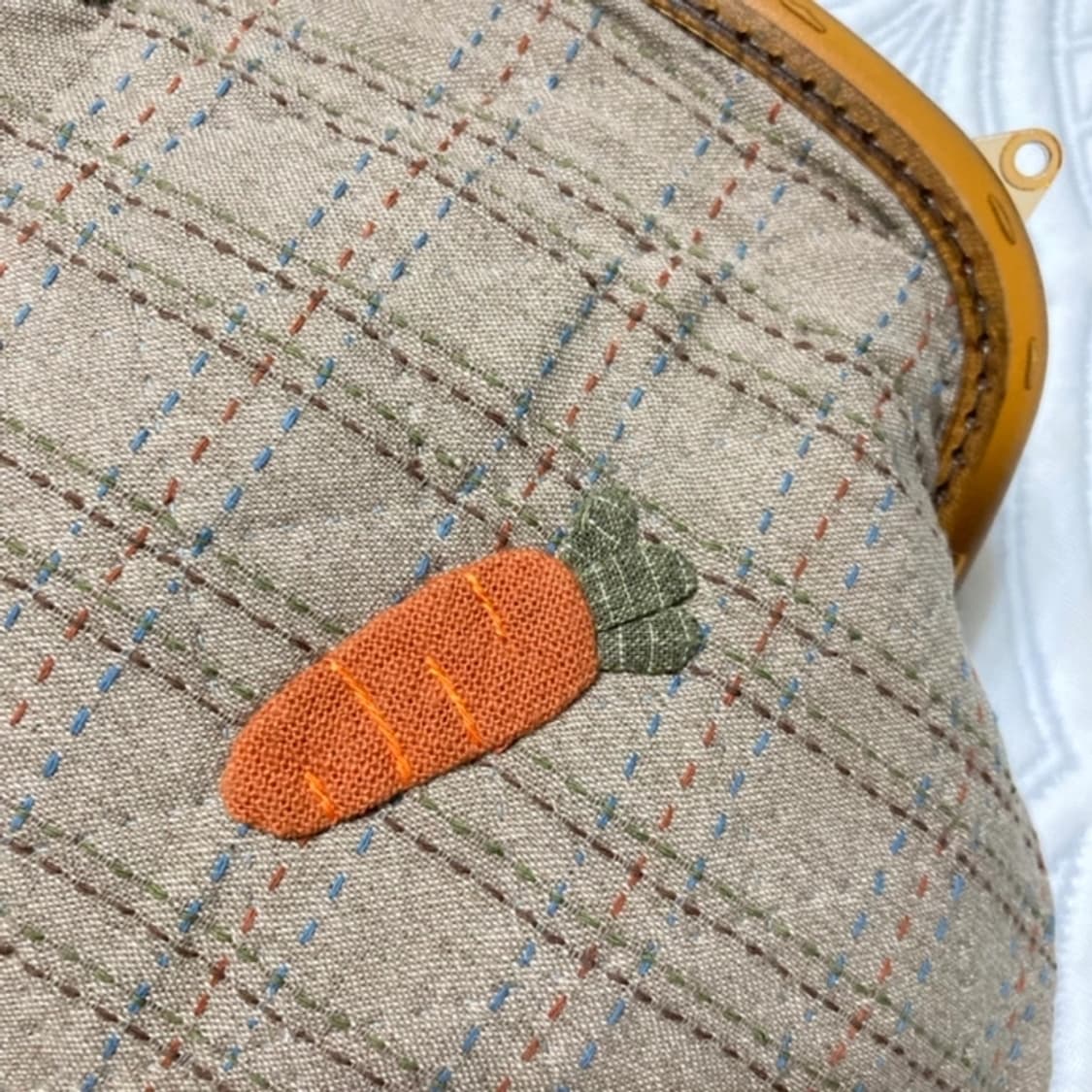 핸드메이드 당근 아플리케 고급 일제퀼트원단 미니 프레임백 파우치 퀼트백 상품이미지5