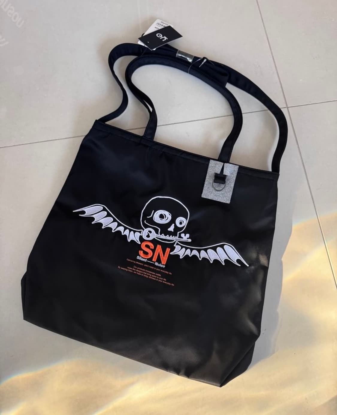 언더커버 토트백 상품이미지1