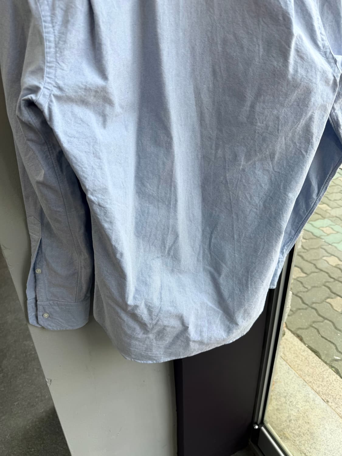 1/ 톰브라운 라이트블루 클래식 셔츠 상품이미지8