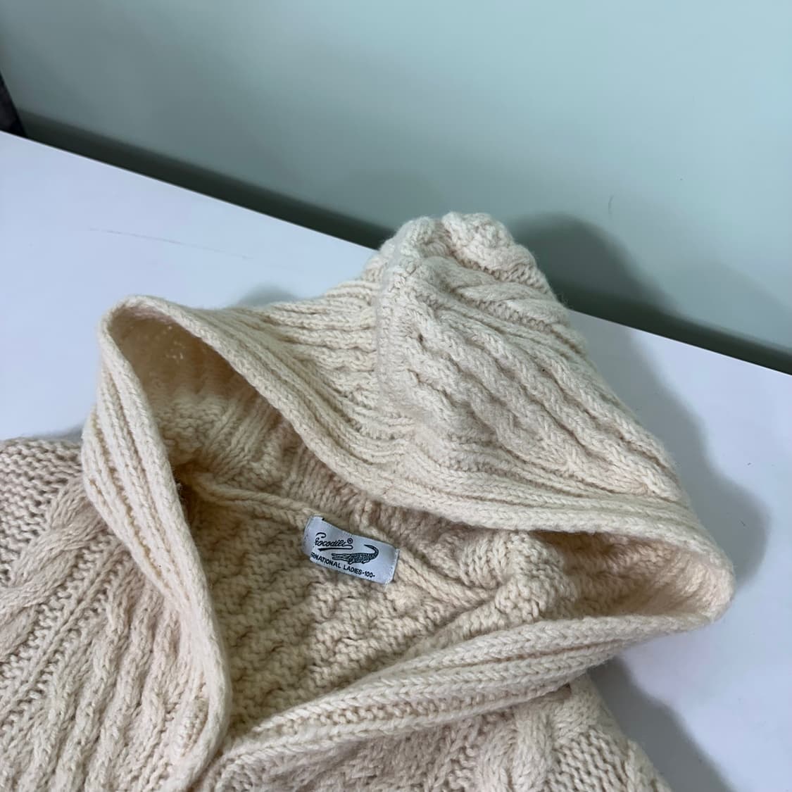 우먼M-L 크로커다일 아이보리 헤비울 후드 꽈베기가디건 상품이미지4