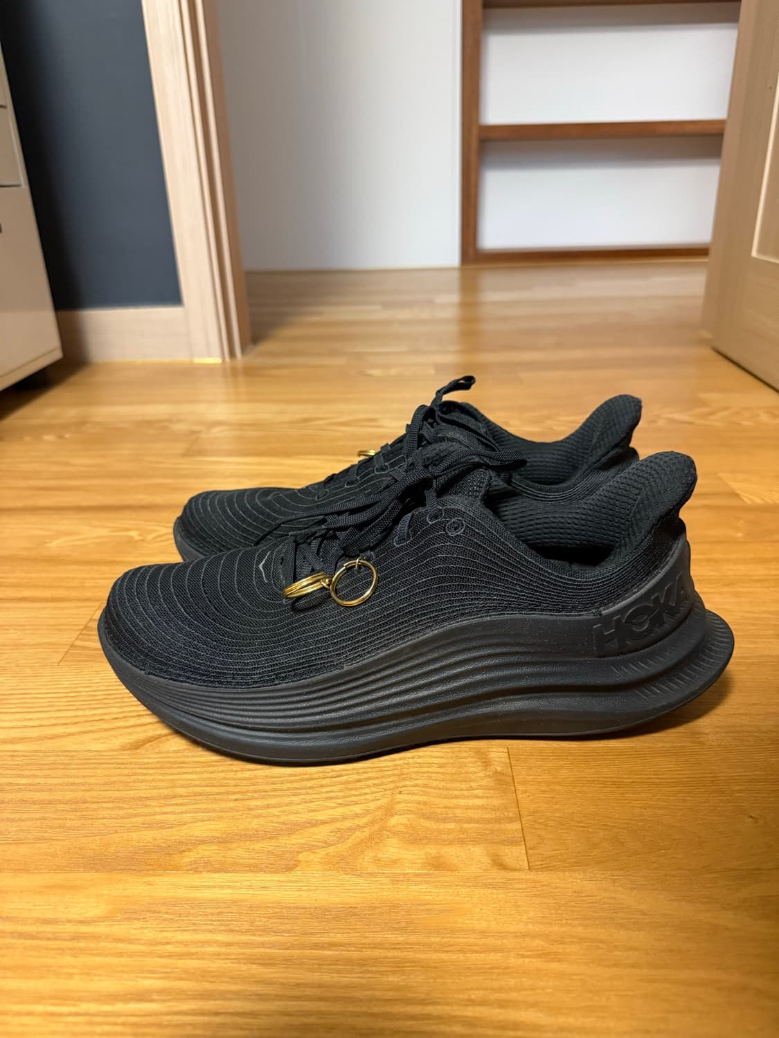 꼼데가르송 호카 TC 1.0 상품이미지3