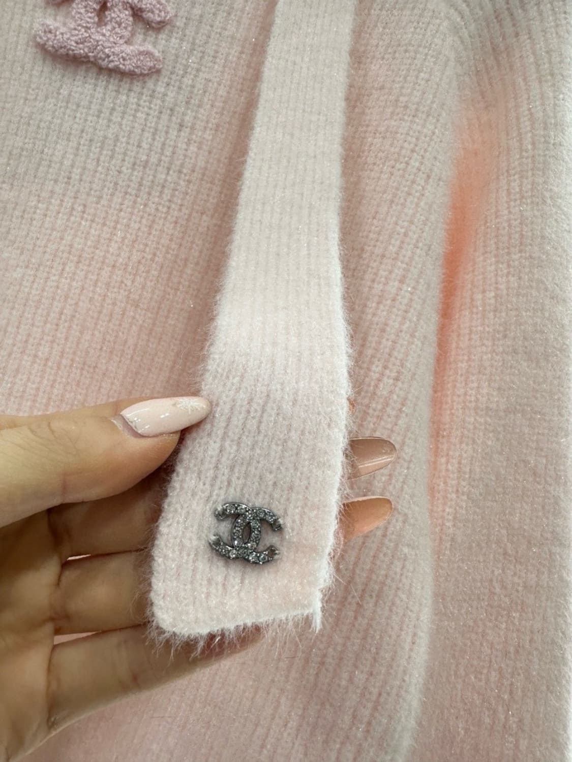 26SS 샤넬 꽃장식니트 상품이미지5