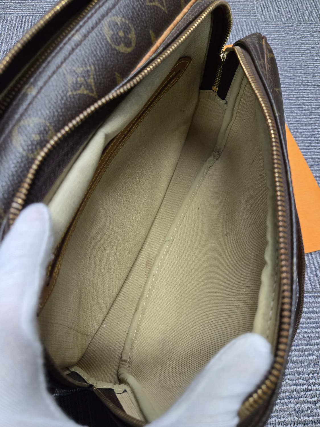 [특가][정품] 루이비통 리포터백 상품이미지8