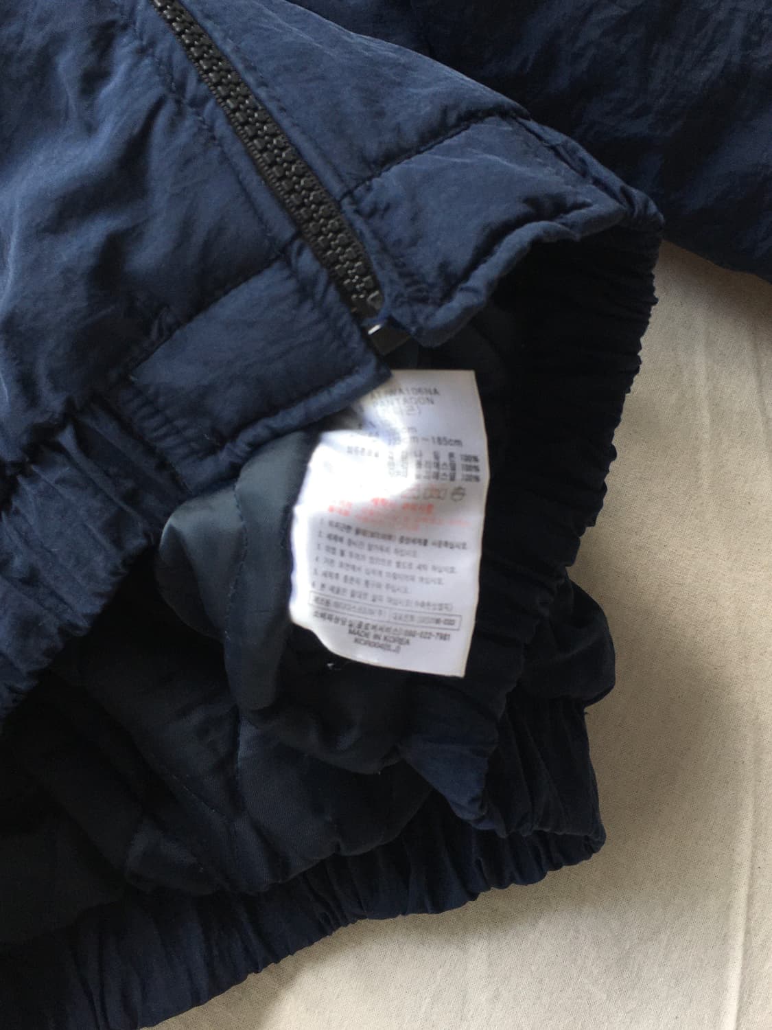 아디다스 가슴로고 네이비 바람막이 자켓 상품이미지6