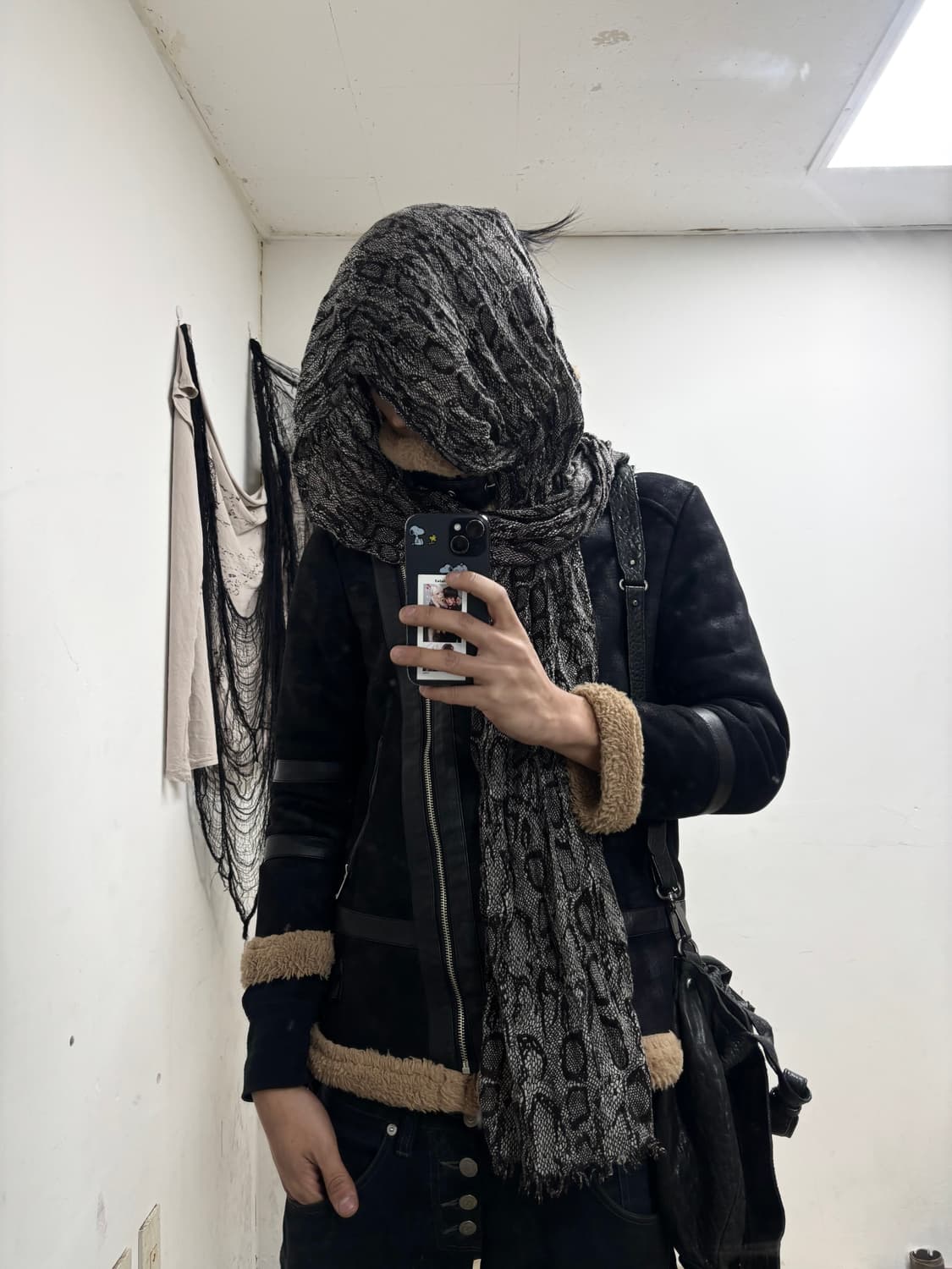 Black Washed Fur Trimming Buckle Mustang 상품이미지2