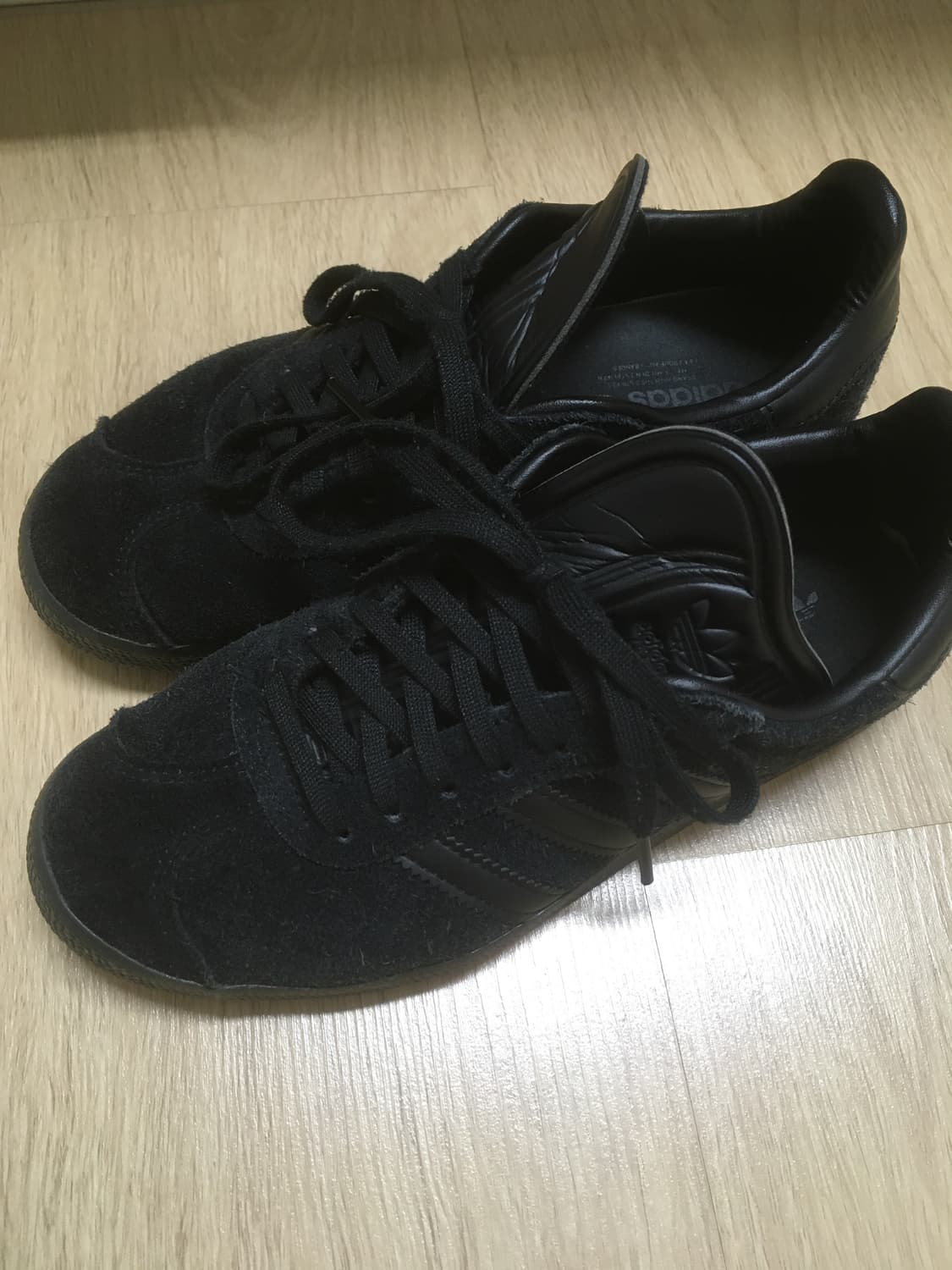 아디다스 가젤 트리플블랙 uk4 상품이미지1