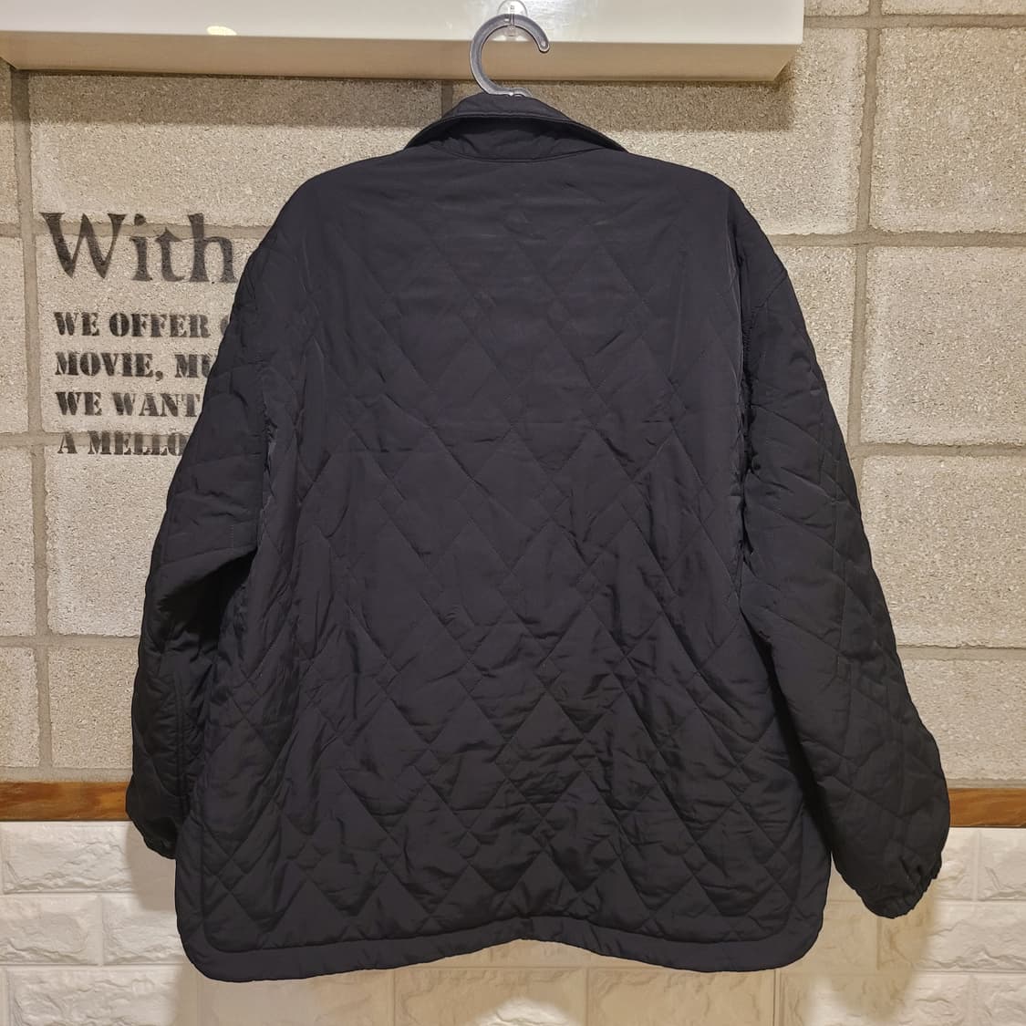 유니클로 X JW앤더슨 퀄팅자켓 XL 상품이미지2