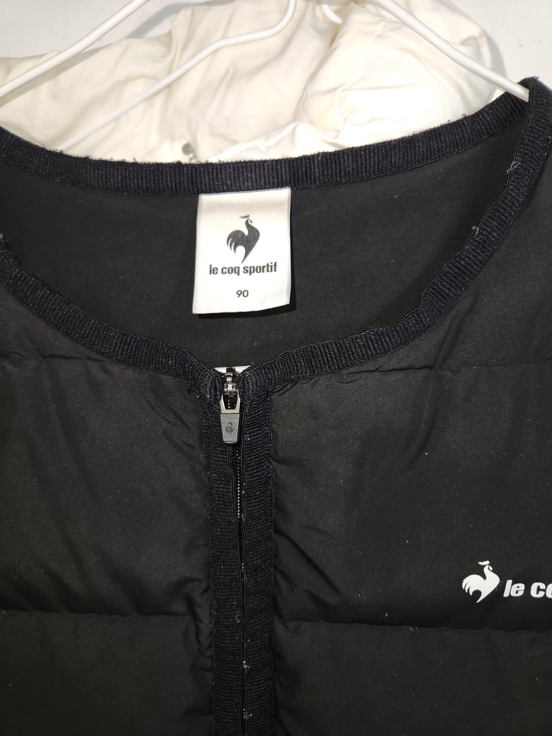 르꼬끄 오리털 검정 패딩 조끼 90 상품이미지3