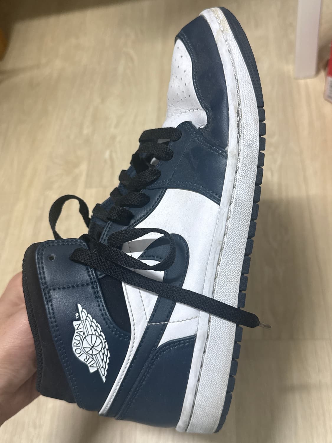 조던 미드 다크틸 상품이미지3