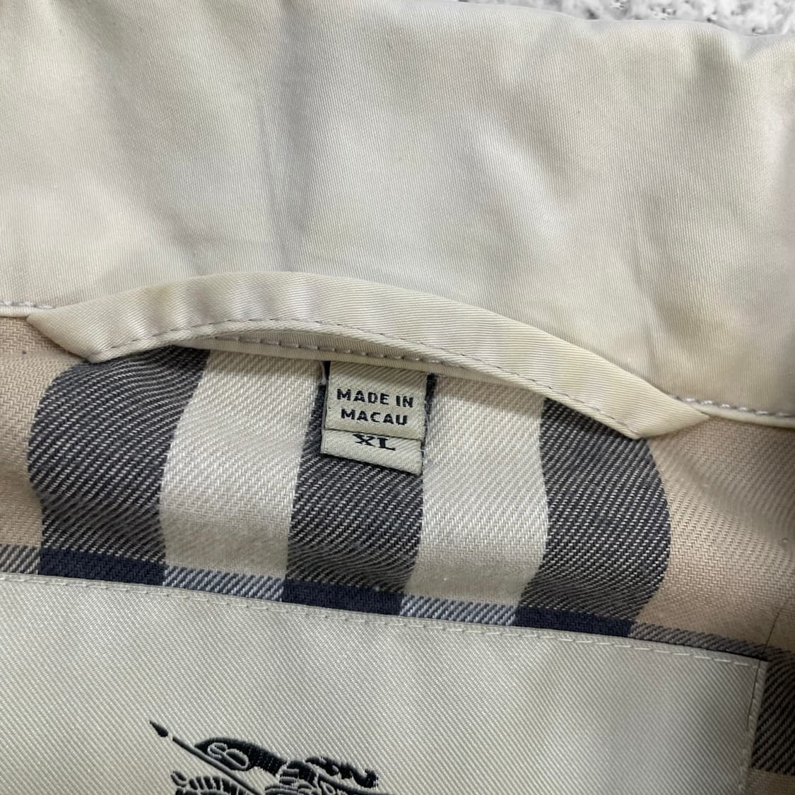 버버리 Burberry 기마 자수 로고 블루종 자켓 베이지 상품이미지6