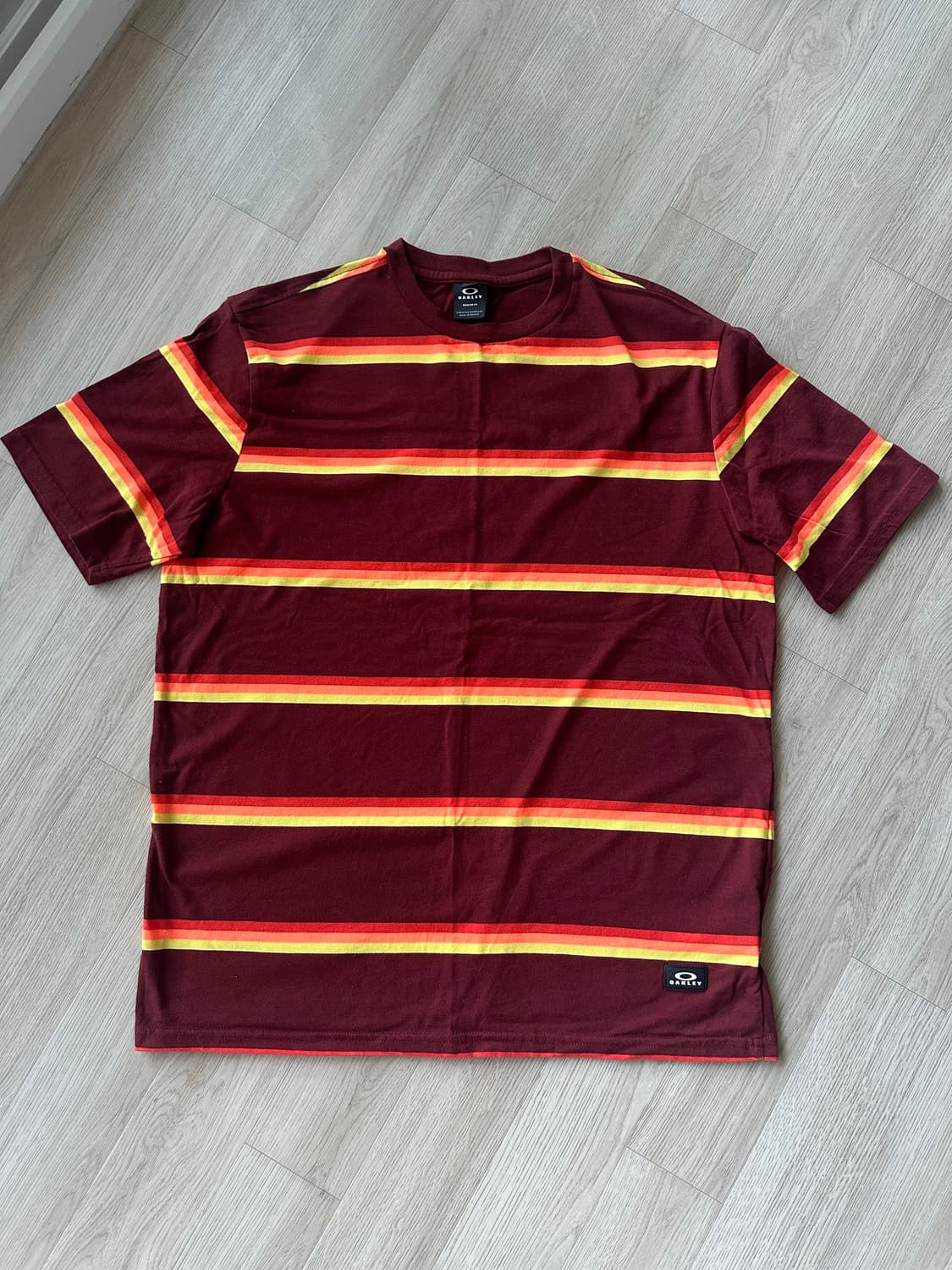 오클리 스트라이프 티셔츠 L 상품이미지1