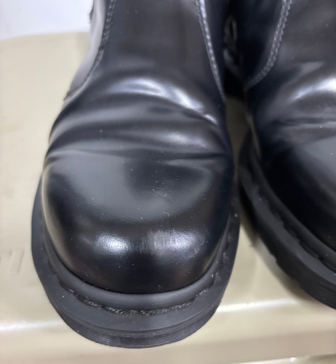 닥터마틴 2976 첼시부츠 모노블랙 상품이미지5