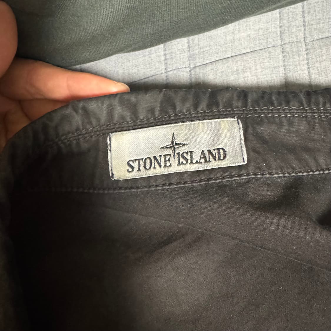 22fw 스톤아일랜드 올드이펙트 오버셔츠XL 상품이미지3