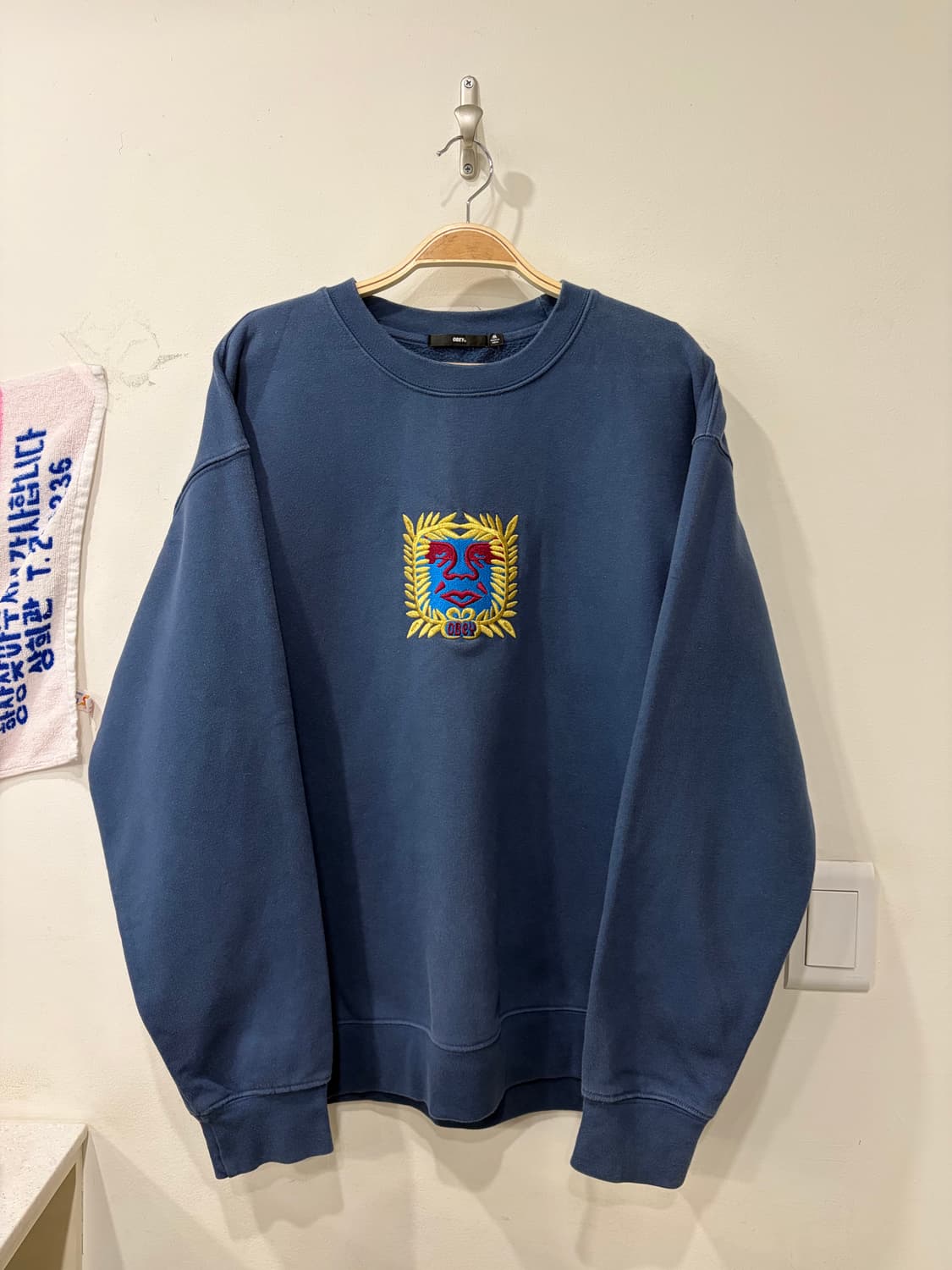 157. 오베이 맨투맨 상품이미지1