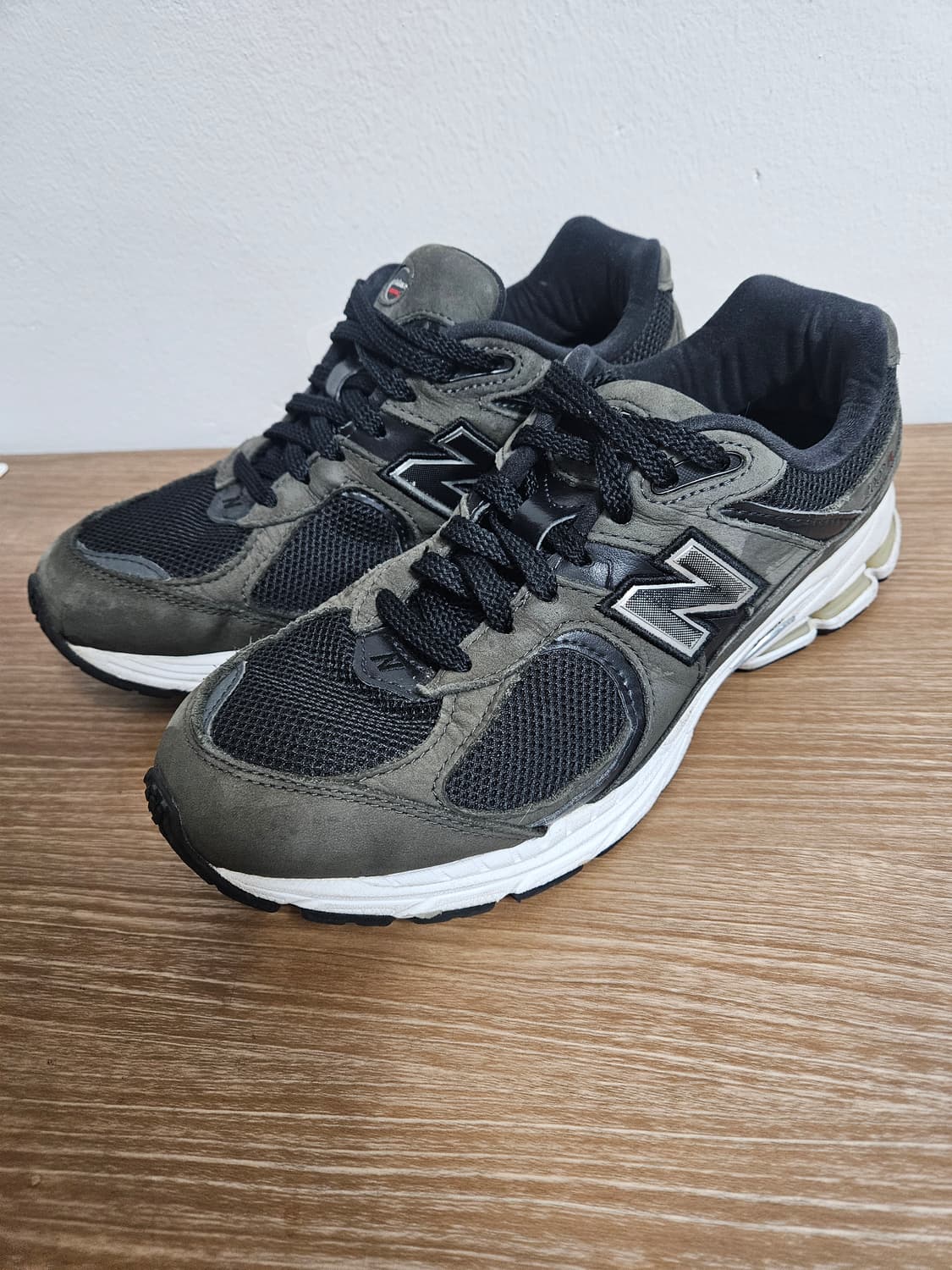 뉴발란스 2002r 블랙 270 상품이미지1