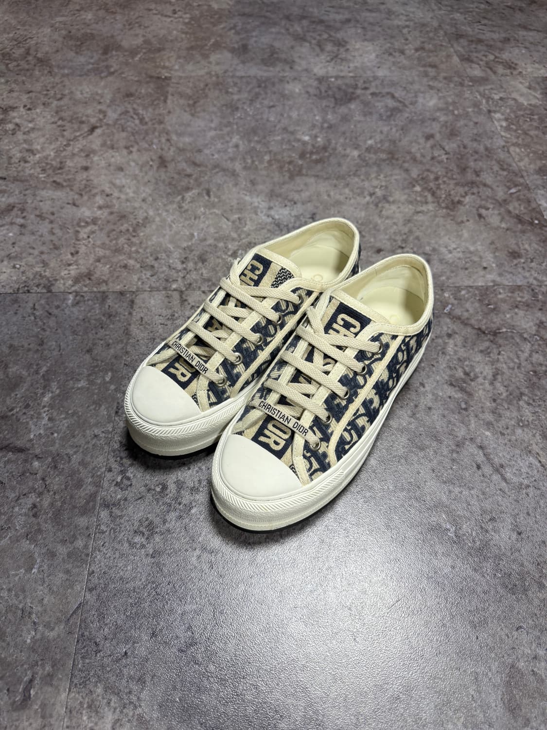 디올 오블리크 플랫폼 36 상품이미지1