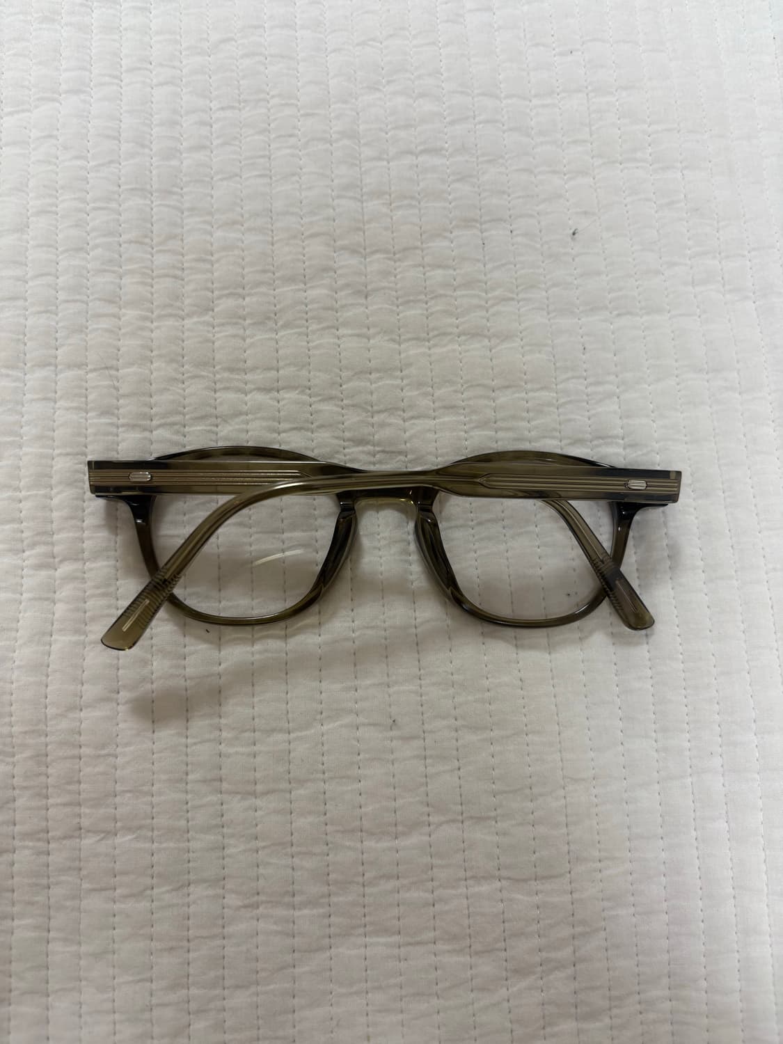 젠틀몬스터 에디A KC1 카키 안경 상품이미지4