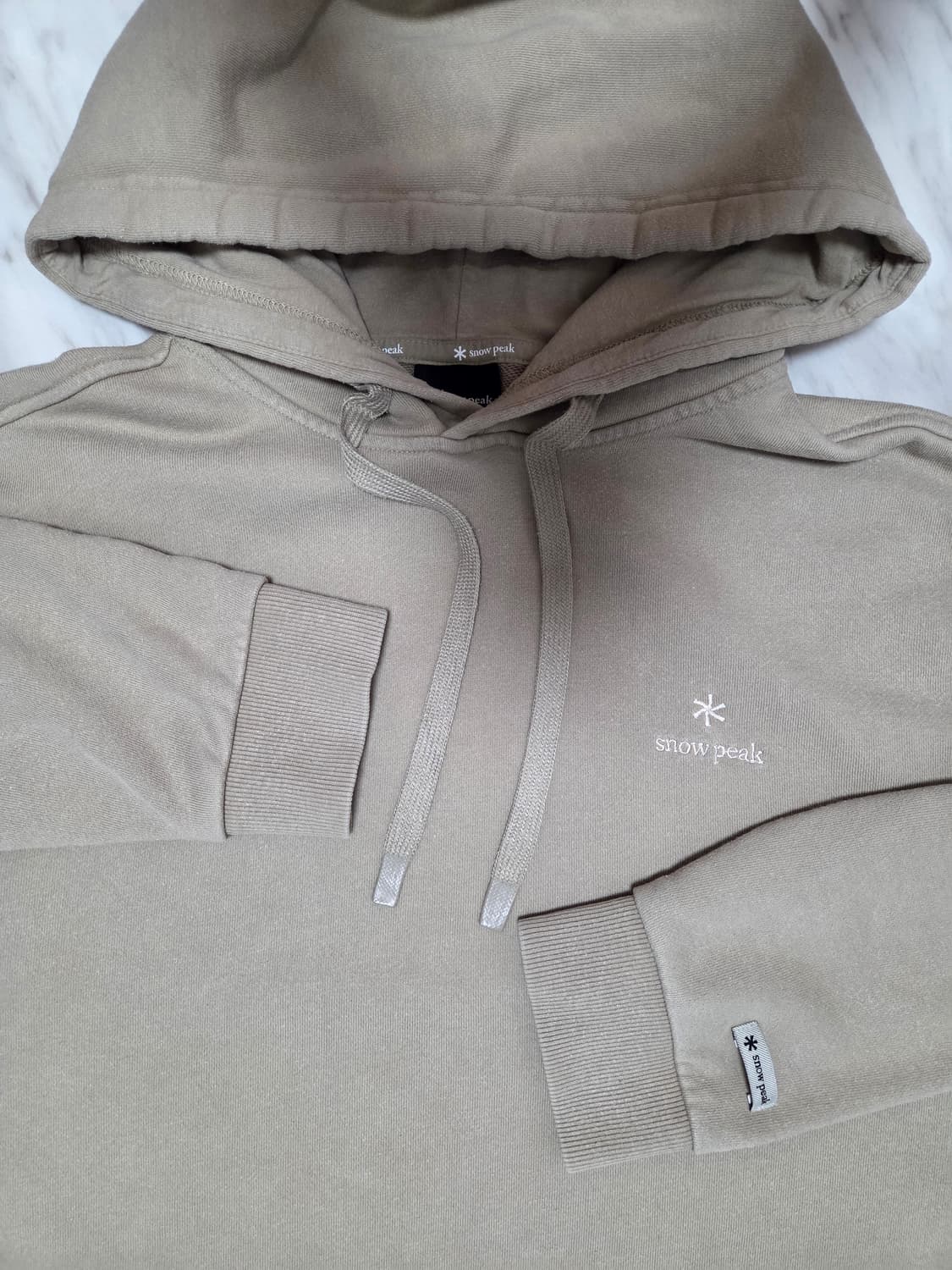 스노우 피크 공용 그래픽 후드티 상품이미지10