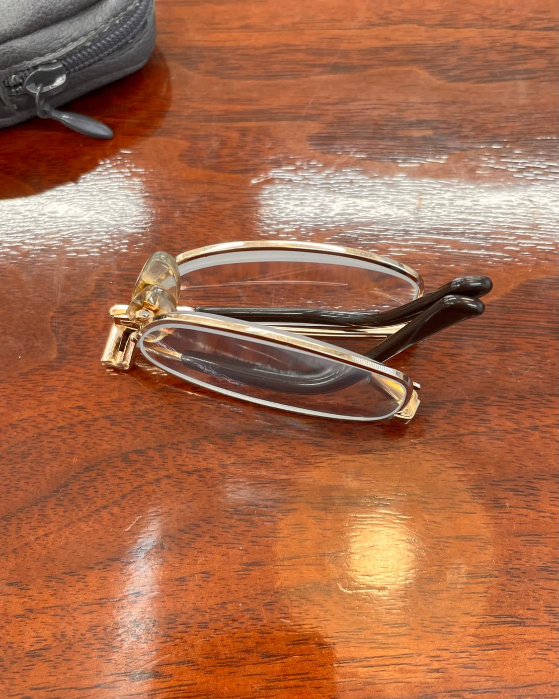 디올 폴딩 안경 상품이미지3