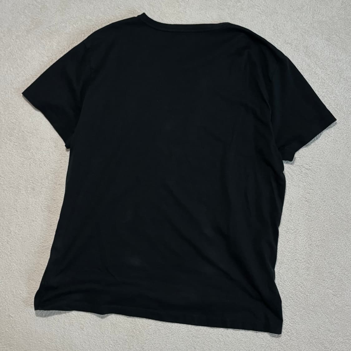 폴로 랄프로렌 블랙 스몰로고 브이넥 반팔티 상품이미지3