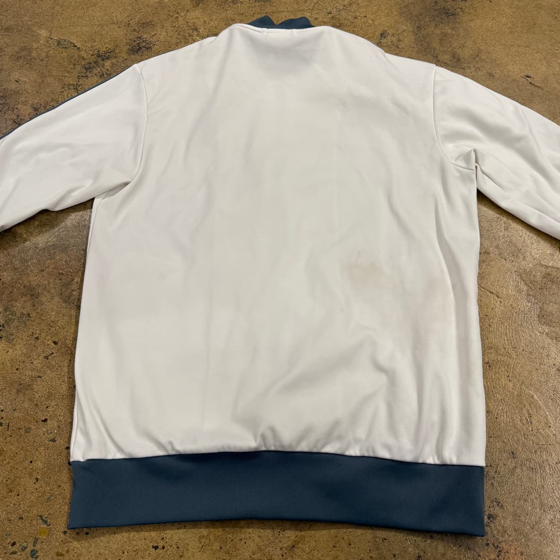 아디다스 레알마드리드 흰회 화이트 그레이 져지 트랙탑 95 상품이미지4