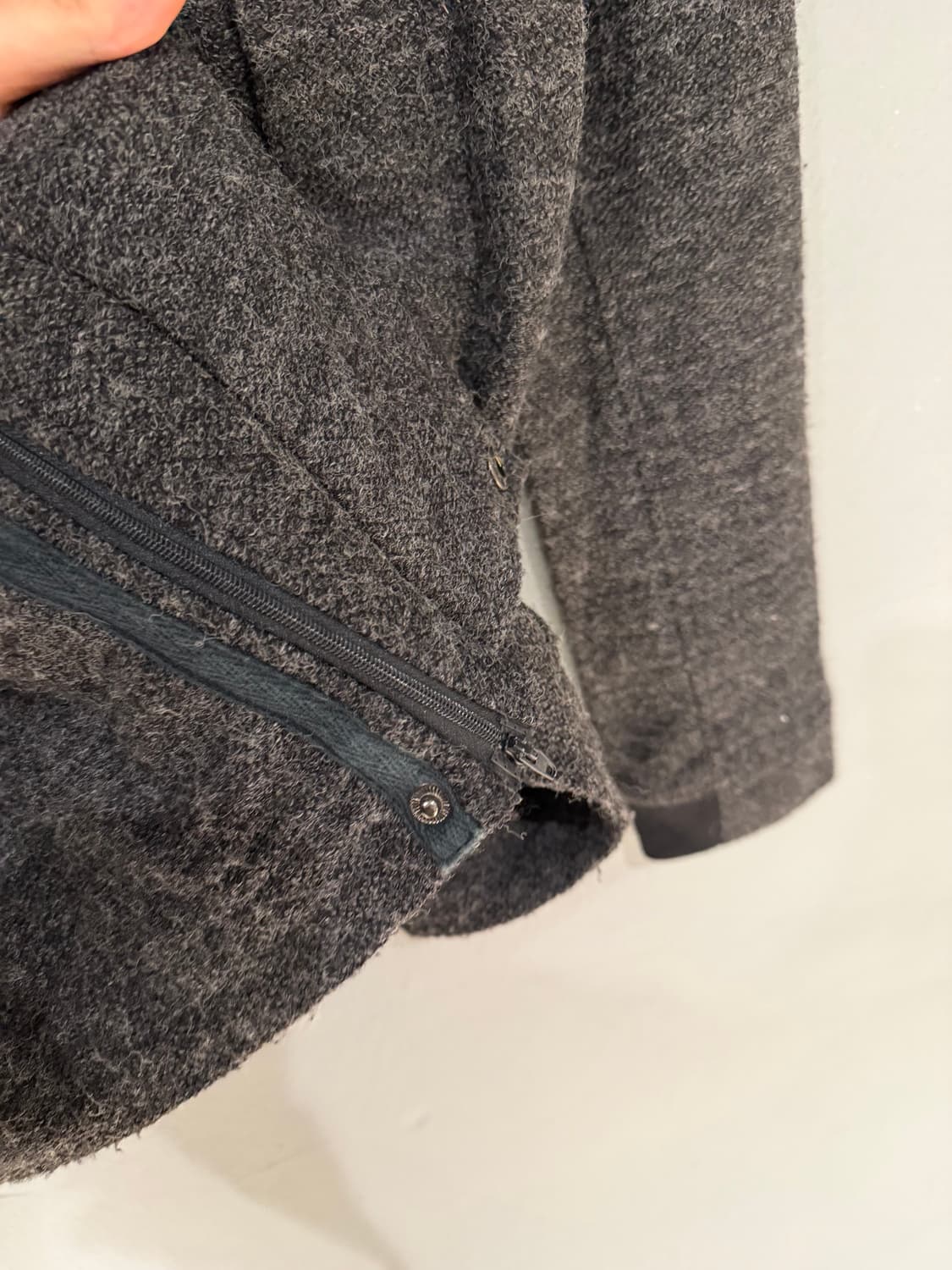 high-neck pocket line point hood zip-up 상품이미지9