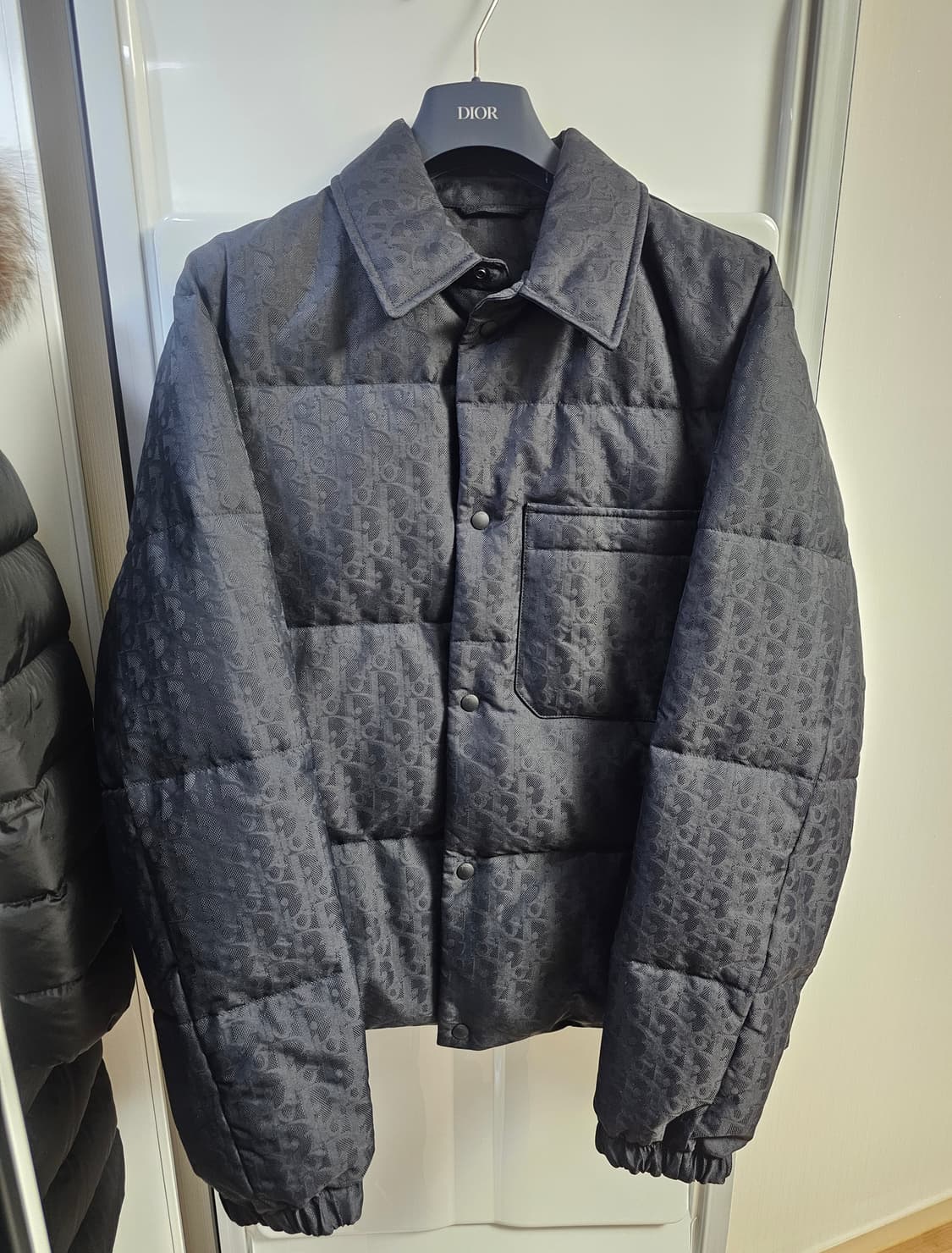 디올 오블리크 테크니컬 푸퍼 패딩 자켓 점퍼 블랙 50사이즈 (새상품) 상품이미지1