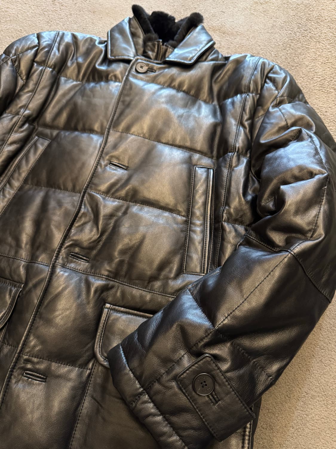 앤드류마크 양가죽(토끼) 가죽 구스 자켓 처분  상품이미지2