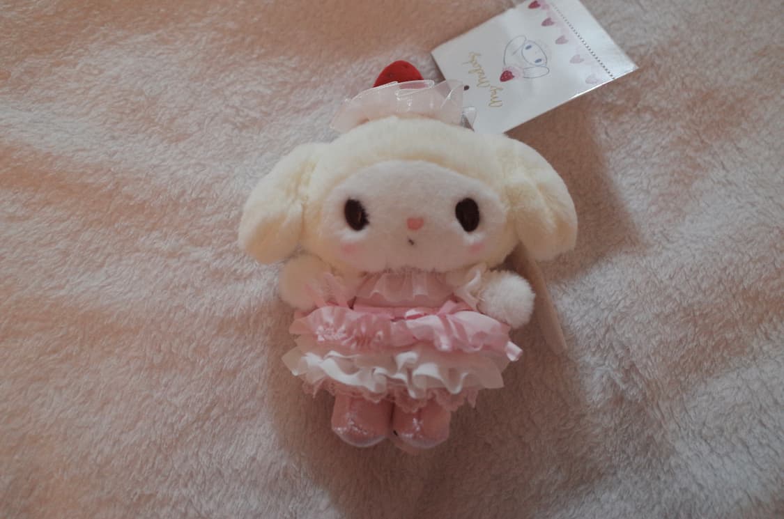 산리오 딸기 휘핑 케이크 마이멜로디 쇼트케이크 마스코트 인형 상품이미지1