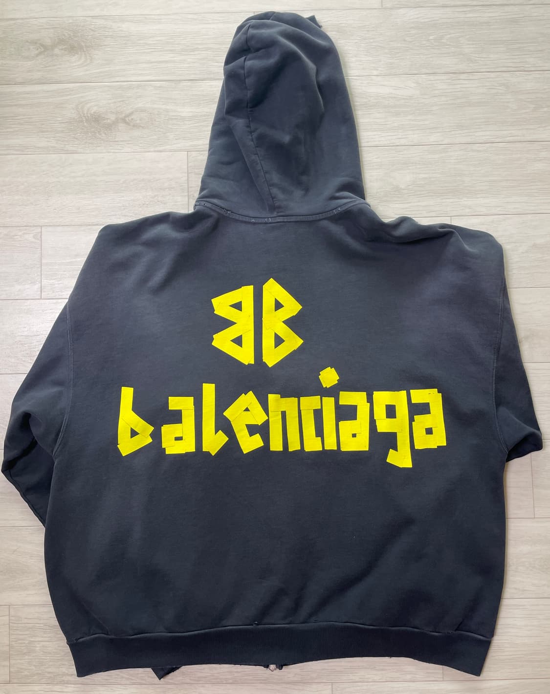 발렌시아가 테이프 타입 라지핏 후드집업 상품이미지1