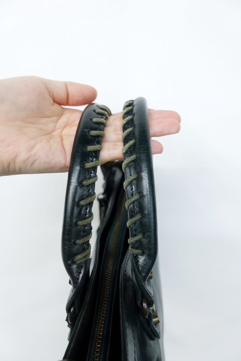 발렌시아가 모터백 상품이미지8
