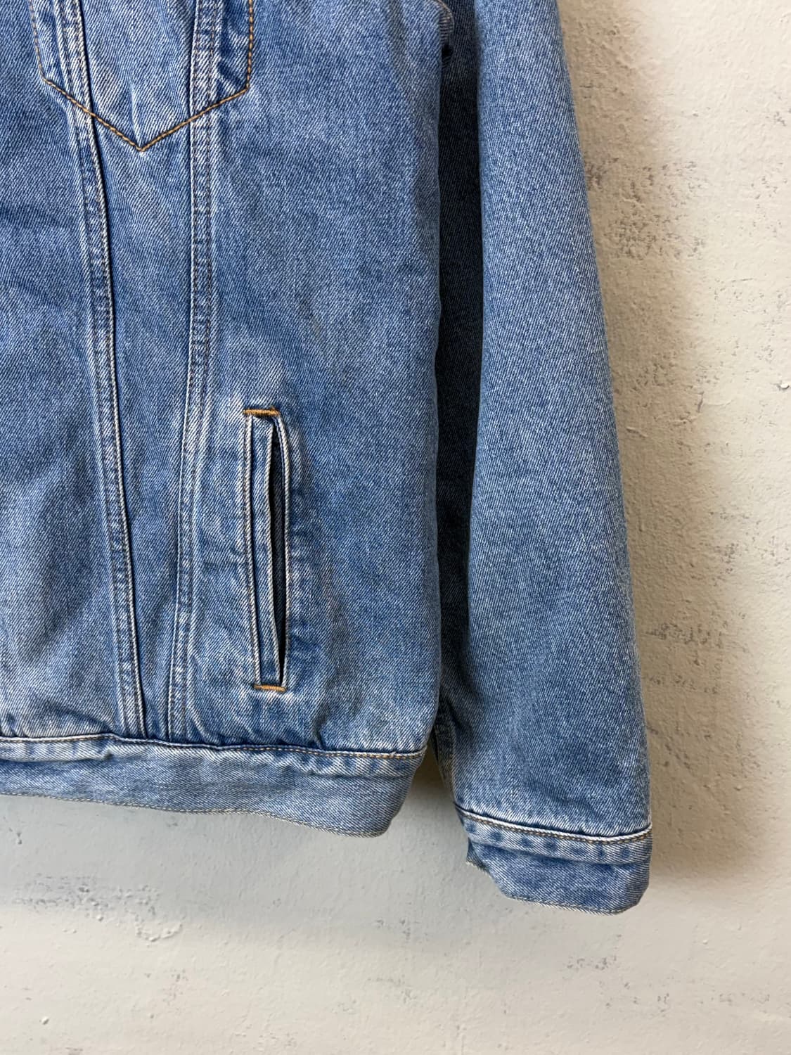 리바이스 데님 쉐르파 트러커 자켓 상품이미지4