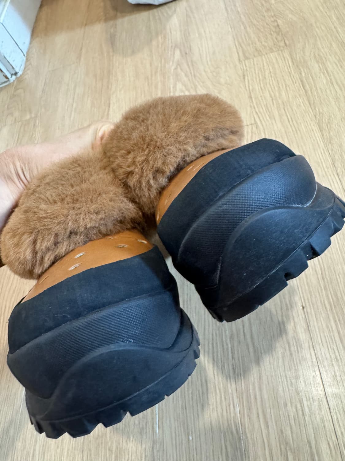 새상품 스텔라매카트니 Trace FFF Clogs 상품이미지5